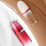 Shiseido Revitalessence Skin Glow puder